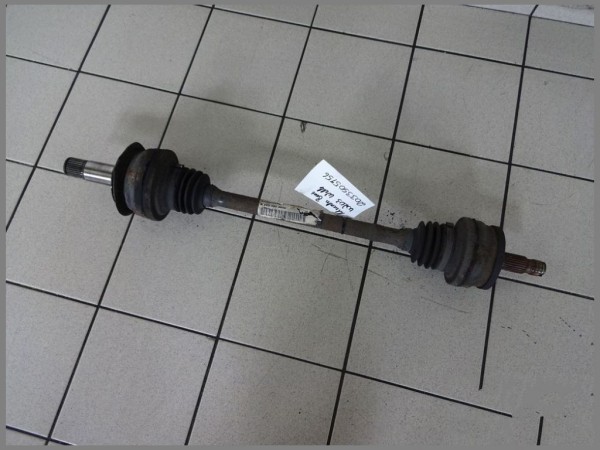 Mercedes Benz MB W203 C209 Antriebswelle Gelenkwelle hinten 2033505956 Original