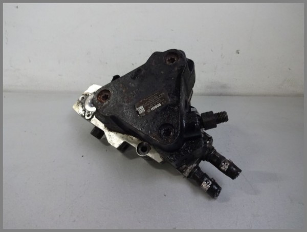 Mercedes Benz W211 W203 Dieselpumpe Hochdruckpumpe 6460700401 Pumpe OM646 220CDI
