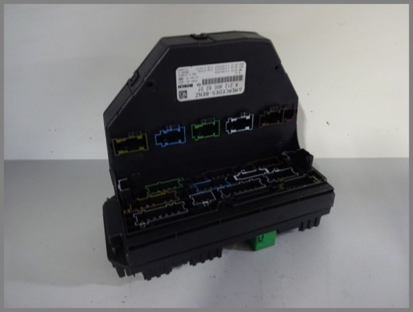 Mercedes Benz MB W204 SAM Fuse Box Control Unit 2129008207 original