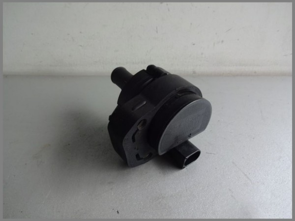 Mercedes Benz W204 C-Class auxiliary water pump circulation pump 2048350264