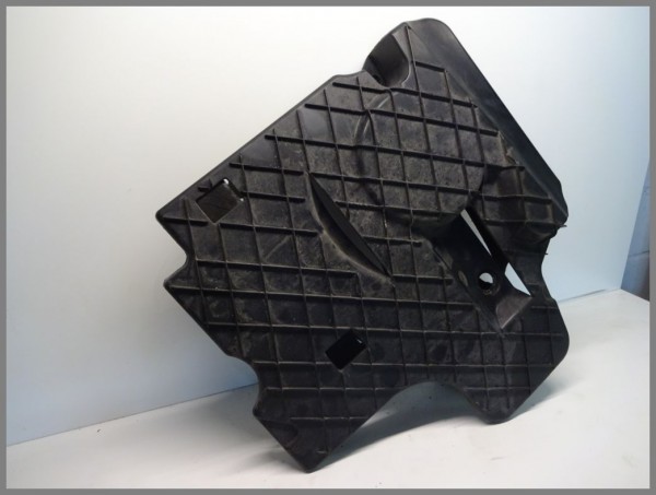 Mercedes Benz W204 W212 W207 220 250 CDI engine cover cover 6510100867