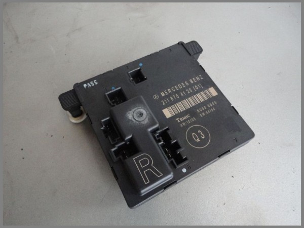 Mercedes Benz W211 door control unit rear right 2118704126 Temic 00006806 Orig.