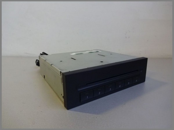 Mercedes Benz W211 CD changer 6 compartment 2118202489 MH3210 Original