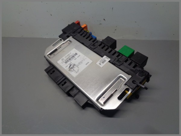 Mercedes Benz R230 SAM control unit 2305453932 Fuse box original