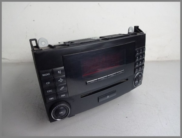 Mercedes Benz W245 W169 CD Radio Car Radio MF2750 CD Radio 1698700689 Original