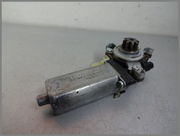 Mercedes Benz MB W211 E-Klasse Stellmotor Sitzverstellung vorne LINKS 0390203001