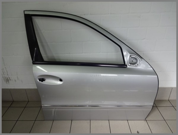Mercedes Benz W211 E-Klasse Tür Vorne Rechts 744 Silber MOPF K143 2117201405