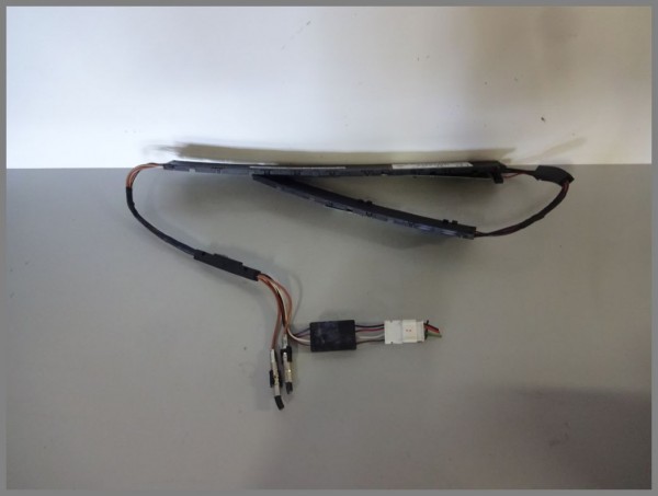 Mercedes Benz W209 CLK-class antenna amplifier antenna amplifier 2098204189