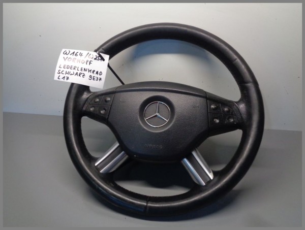 Mercedes Benz W164 W251 VORMOPF Lederlenkrad SCHWARZ 9E37 L17