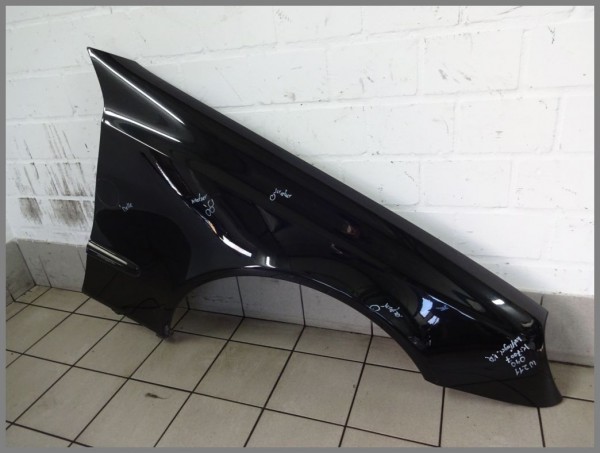Mercedes Benz W211 E-Class Fender Right 040 Black 2118800818 K7007 Orig.