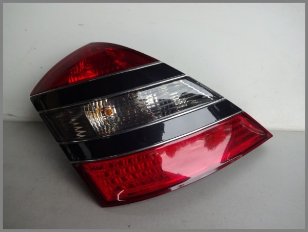 Mercedes Benz MB W221 S-Class rear light rear lights LEFT 2218200164 Black