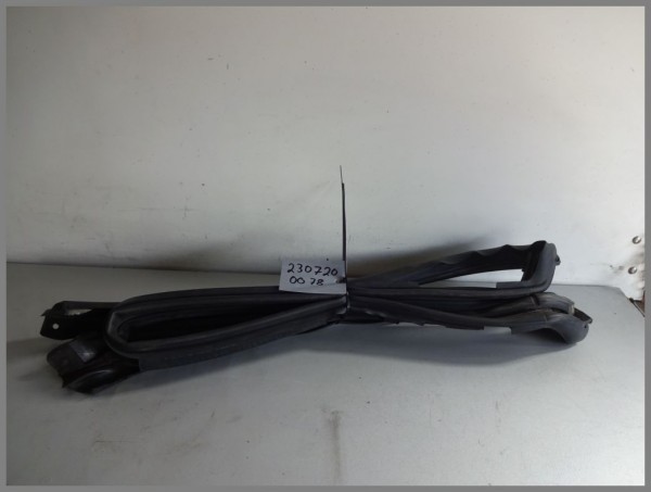 Mercedes Benz MB R230 SL-Klasse Dichtung Frontscheibe Rahmen 2307200078 Original