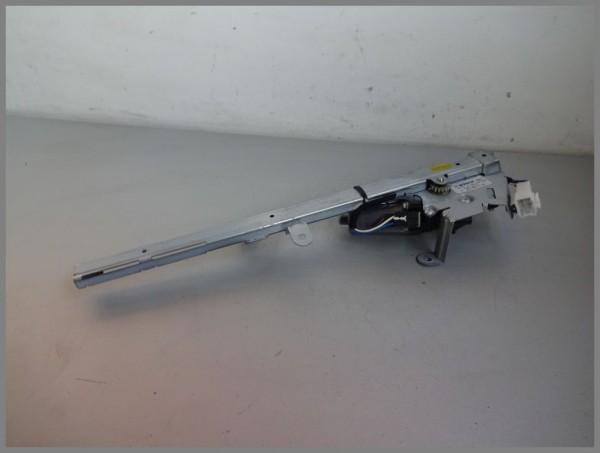 Mercedes Benz W209 CLK Gurtgeber 2038600182 Bosch 0132004318 LINKS Gurtbringer