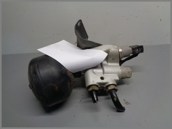 Mercedes R230 W220 W215 Pressure Accumulator 2203200858 ABC Chassis Original