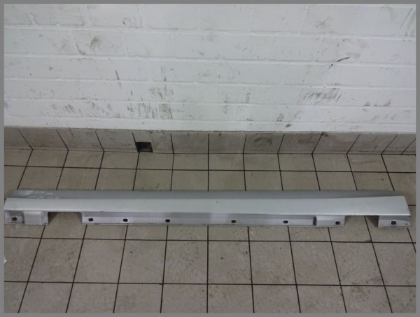 Mercedes Benz W204 Seitenschweller Links 775 Iridiumsilber 2046900340 Original