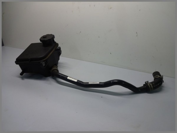 Mercedes Benz MB W204 C-Klasse W212 E-Klasse Ölbehälter Lenkhelfpumpe 0004602983