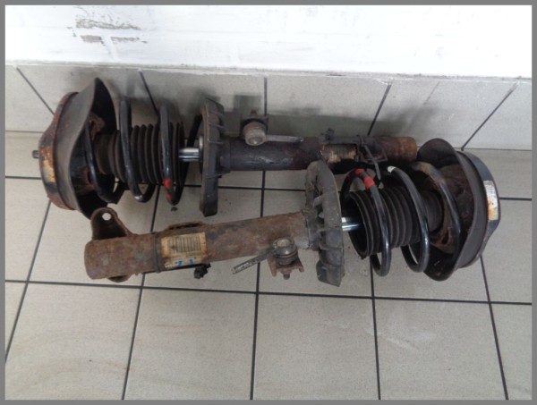 Mercedes Benz W203 C32 AMG Stoßdämpfer Vorne SET 2033203230 SACHS Original