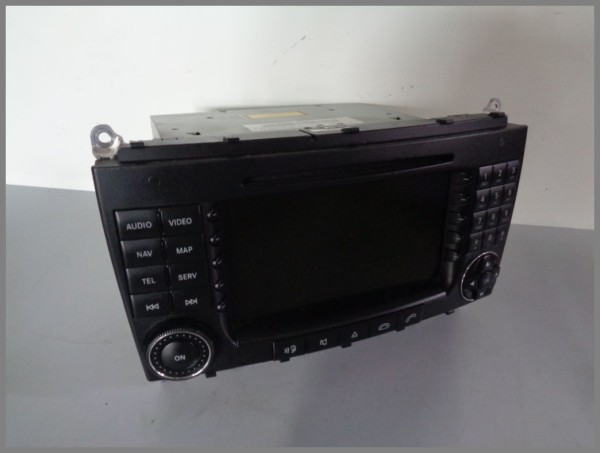 Mercedes Benz W209 Comand Navigationssystem BE7092 DVD NTG2 2098208389 Original