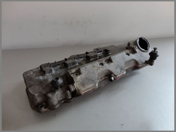 Mercedes Benz W203 C320 valve cover hood valve cover 1120160705 left