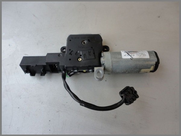 Mercedes Benz C-Class MB W202 Sunroof Motor 2028208810 Engine Hub roof WEBASTO