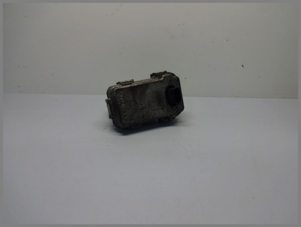 Mercedes W204 W212 Stellmotor Turbolader HELLA 6519060200 Original Versteller OM651