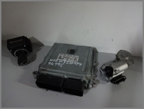 Mercedes Benz W203 C-Class engine control unit 6421509179 0281012779