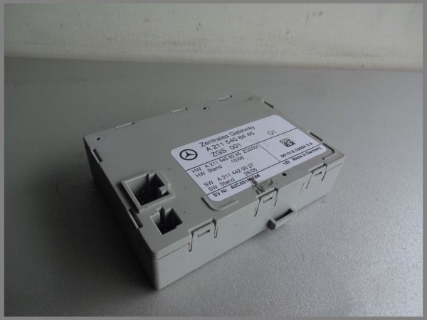 Mercedes Benz W211 Central Gateway 2115408445 ZGW Control Unit Original