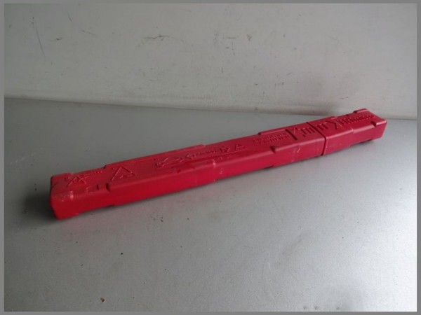 Mercedes Benz MB R171 SLK Warndreieck Halterung SOS Schild 1718900097