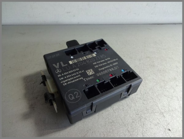 Mercedes Benz MB W204 Türsteuergerät Vorne Links Steuergerät 2048207185 Original