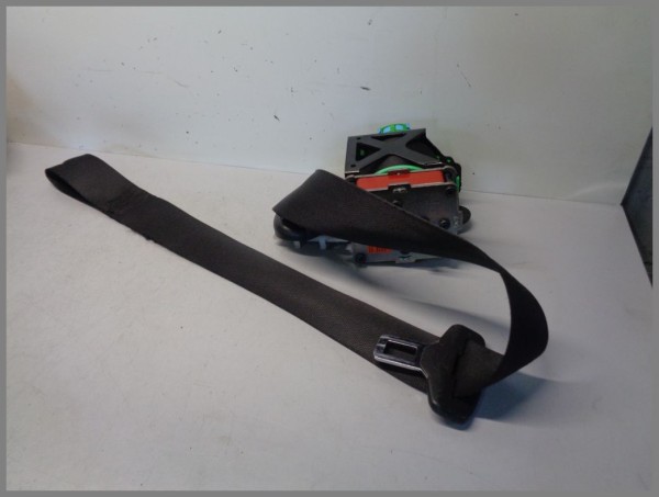 Mercedes Benz MB CL203 SPORT COUPE Front seatbelts LEFT 2038601586 / 9C94