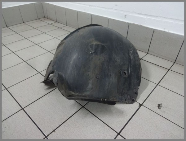 Mercedes Benz MB W219 CLS-Klasse Radhausschale Vorne RECHTS 2196900630 Original