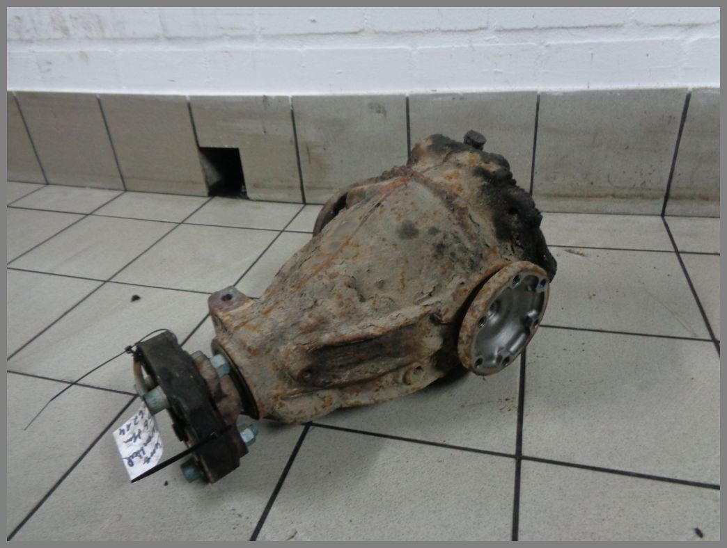 Mercedes Benz W202 W210 differential 156tkm 3.07 rear axle  