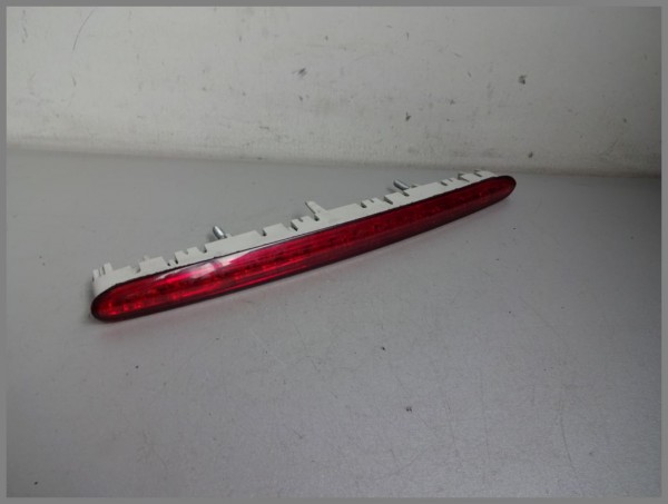 Mercedes W209 CLK 3te Bremsleuchte Bremslicht Licht Bremse 2098201056 Original