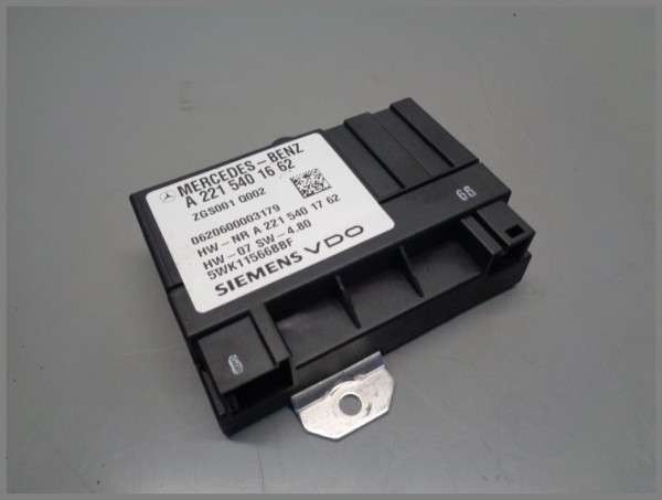 Mercedes Benz W204 Steuergerät Kraftstoffpumpe 2215401662 Siemens 5WK11566