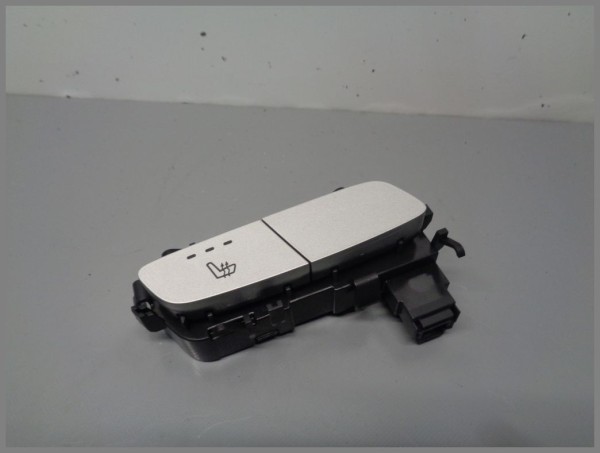 Mercedes Benz MB W205 C-Klasse Schalter Sitzheizung Links 2059050004