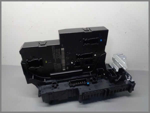 Mercedes W207 W212 control unit SAM 2129005401 fuse box Hella original