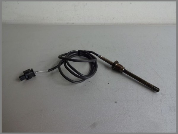 Mercedes Benz W203 CDI W211 Temperature Sensor 0071536228 Original