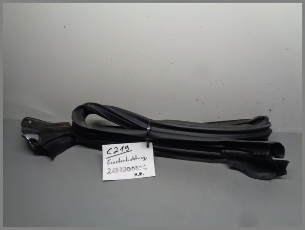 Mercedes Benz MB W219 CLS-Class door seal 2197300808 rear right seal