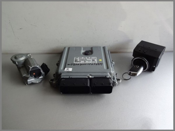 Mercedes MB W203 320CDI engine control unit 6421505878 BOSCH 0281013728