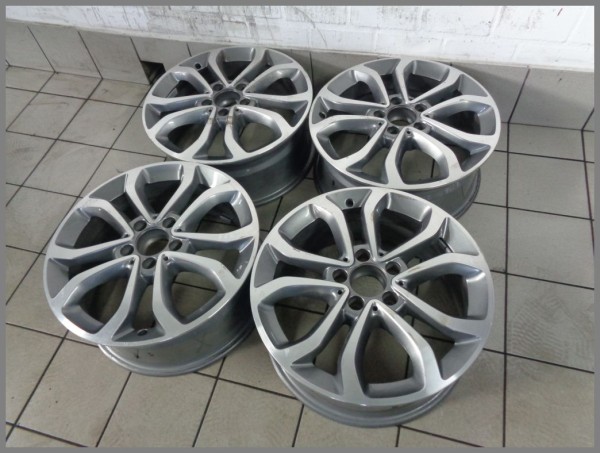 Mercedes Benz W205 Alufelgen 7x17 ET48,5 Felgen Original 2054010200 SET F12