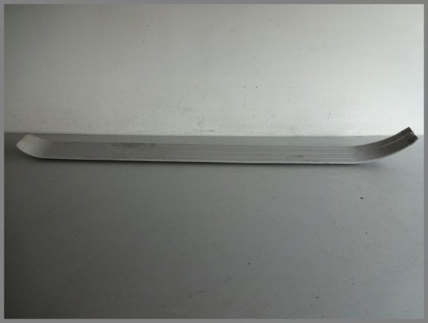 Mercedes Benz R230 SL-Klasse Einstiegsleiste Trittbrett Links 2306800135