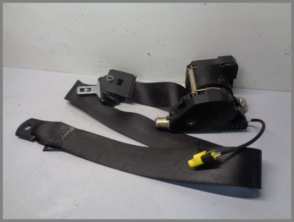 Mercedes Benz W163 ML Anschnallgurt Gurt Vorne Rechts 1638603285 SCHWARZ
