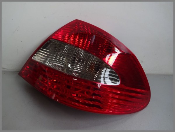 Mercedes Benz MB W209 CLK Rückleuchte Rücklicht Rechts 2098201664 Original