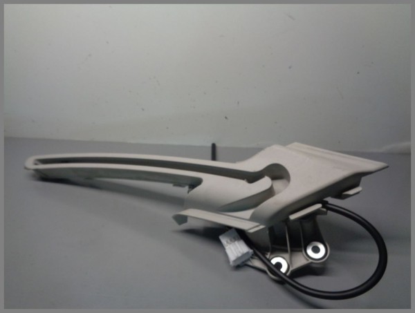 Mercedes W205 S205 Stellmotor Laderaumabdeckung Motor Rechts 2059063800 7H52 Grau