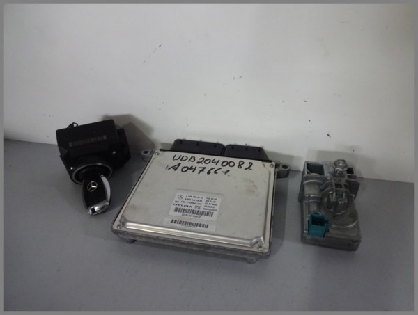 Mercedes Benz W204 C 200 220 CDI engine control unit 6461502072 DELPHI