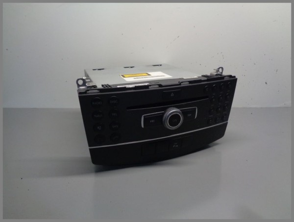 Mercedes Benz W204 Bluetooth Navi CD Player Radio 2049005810 BE9076 Original