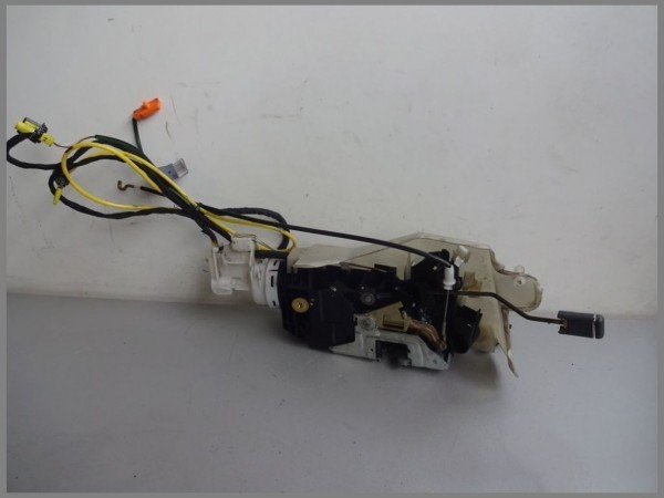 Mercedes Benz W220 door lock Front Right 2207200435 Original