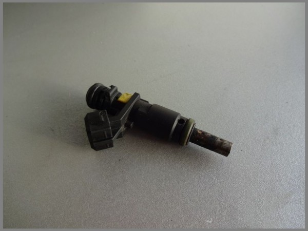 Mercedes Benz W204 C180 Injectors Injector Nozzle 2710780423 Compressor