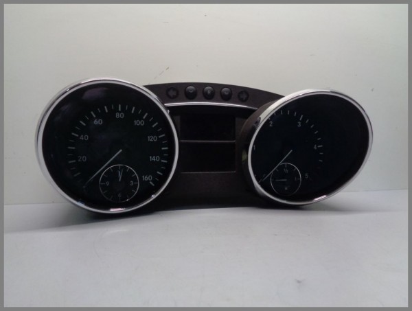 Mercedes Benz R251 W164 Speedometer Instrument cluster 2515408247 VDO 2C53140238