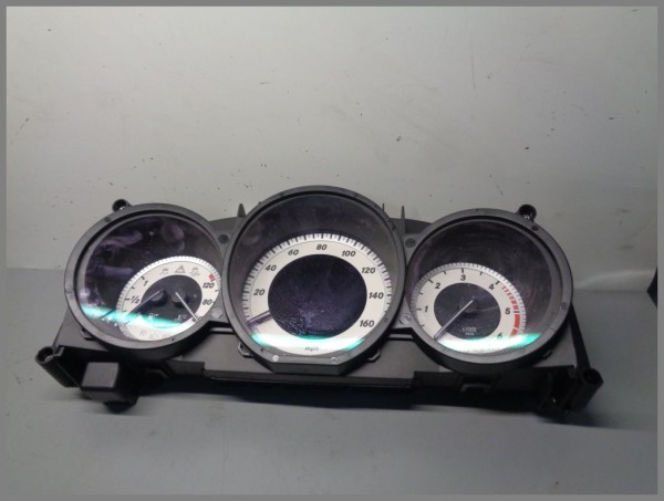 Mercedes Benz MB W218 CLS-Klasse mph Tacho Kombiinstrument 2189006801 Original